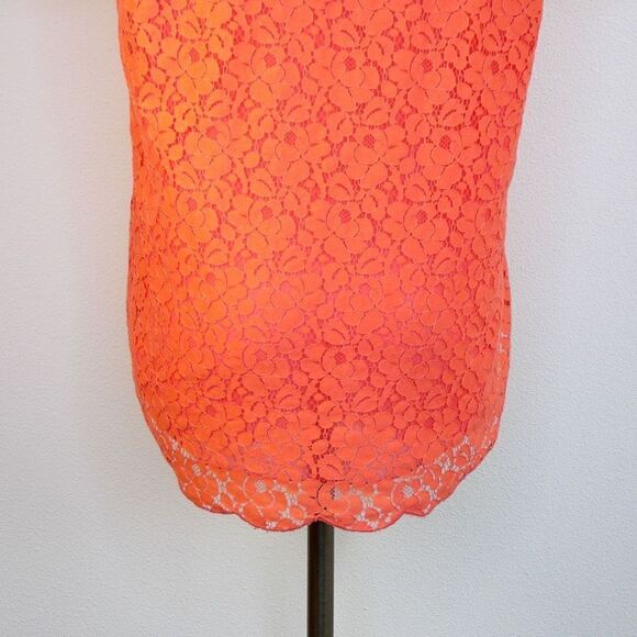 Aritzia Talula Short Sleeve Lace Top - Coral - Size Medium - Excellent Condition - Picture 11 of 16